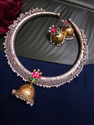 Achyutha fusion necklace set