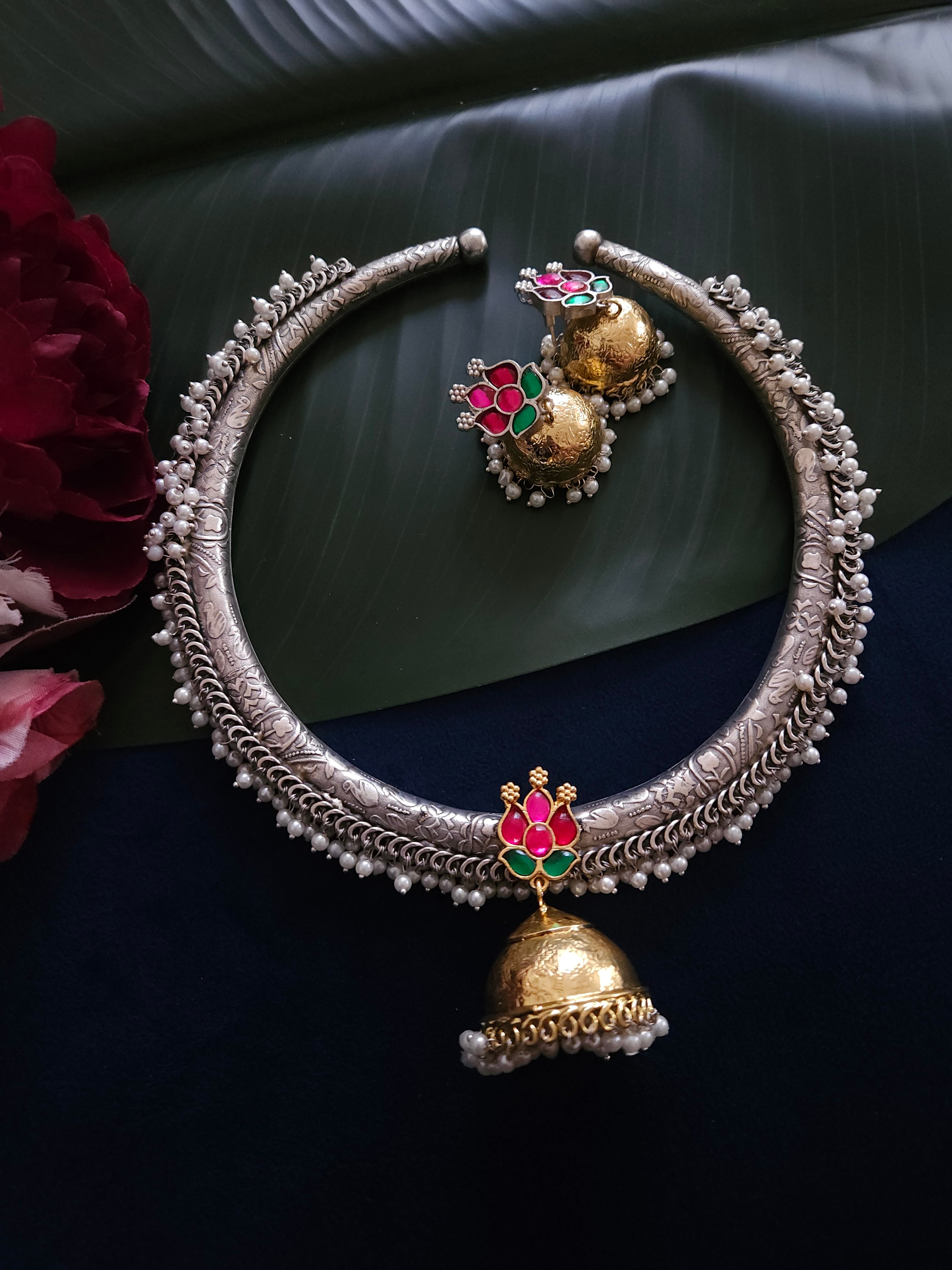 Achyutha fusion necklace set