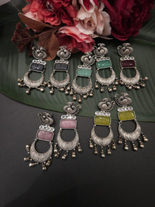 Mogul natural stone silver alike earrings