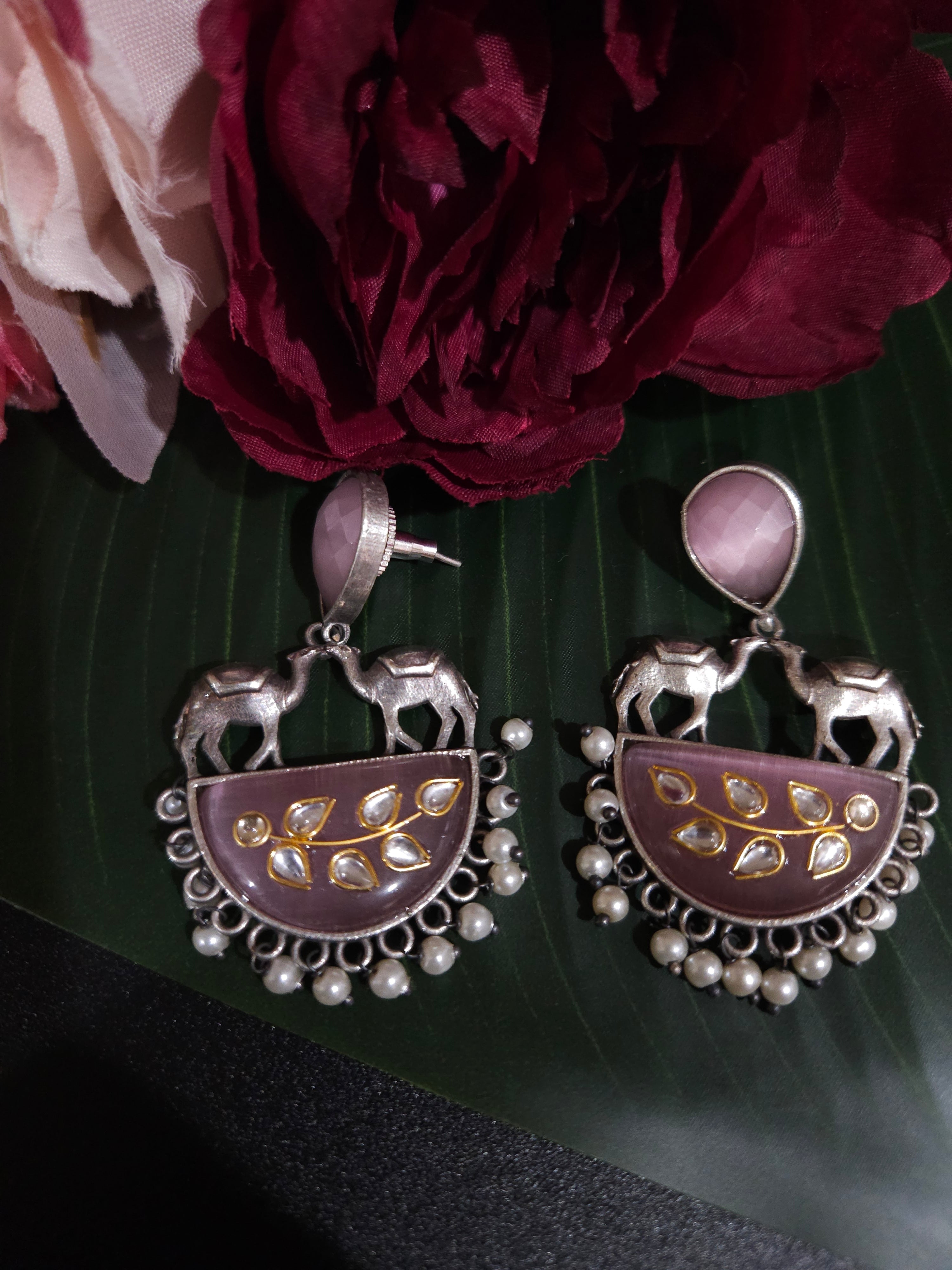 Mogul natural stone silver alike earrings