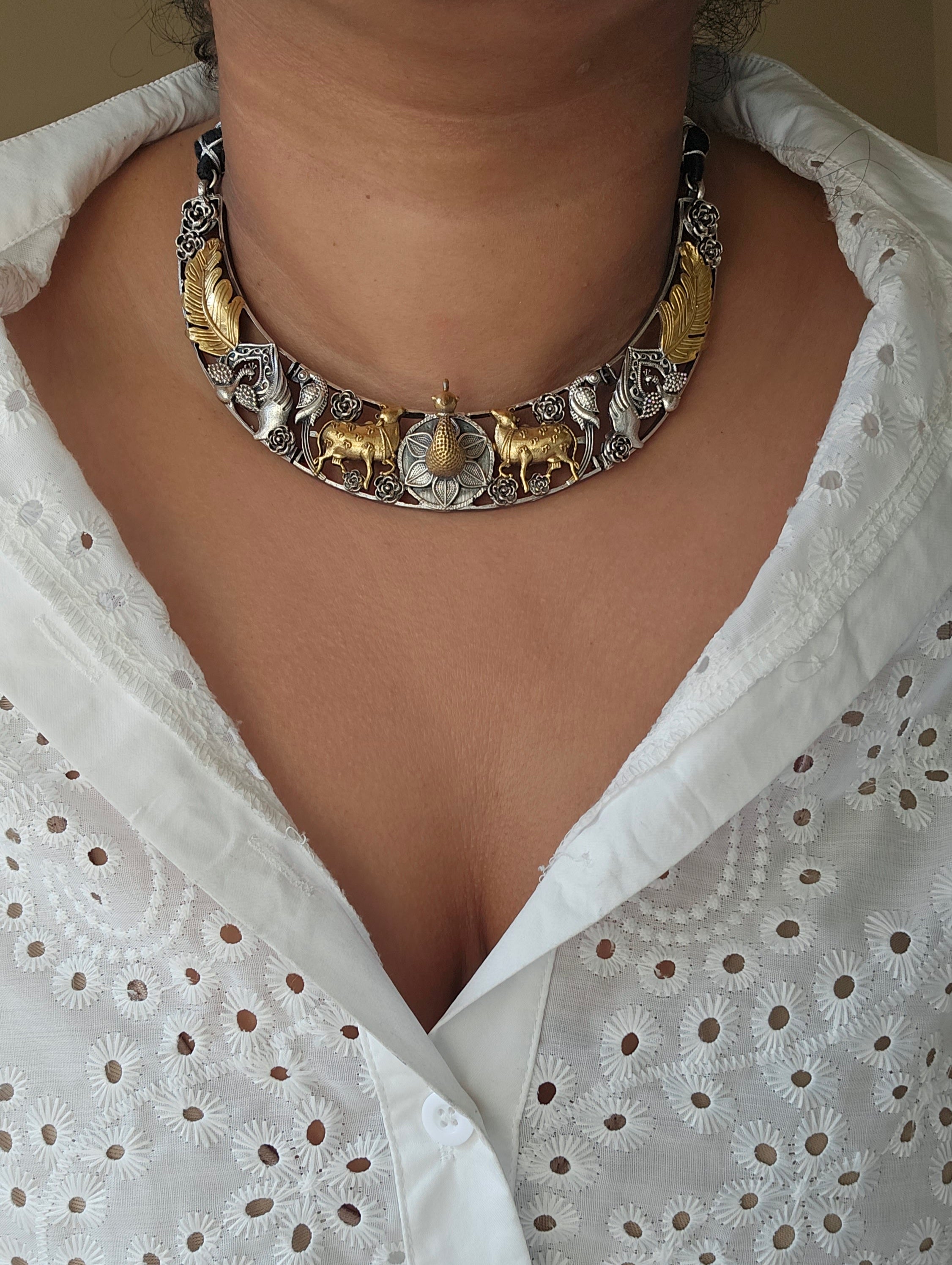 Gomathi dualtone hasli necklace set