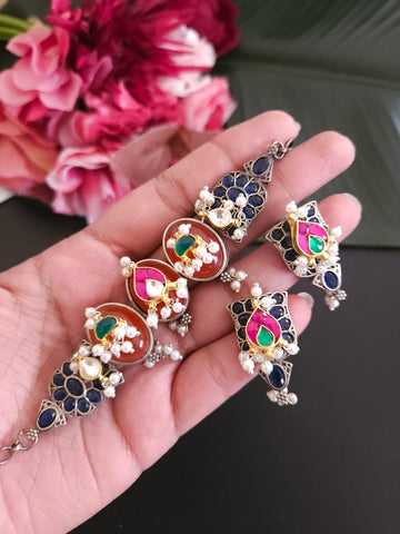 Adithi  fusion choker necklace set