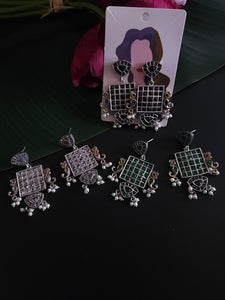 Anthara dualtone earrings