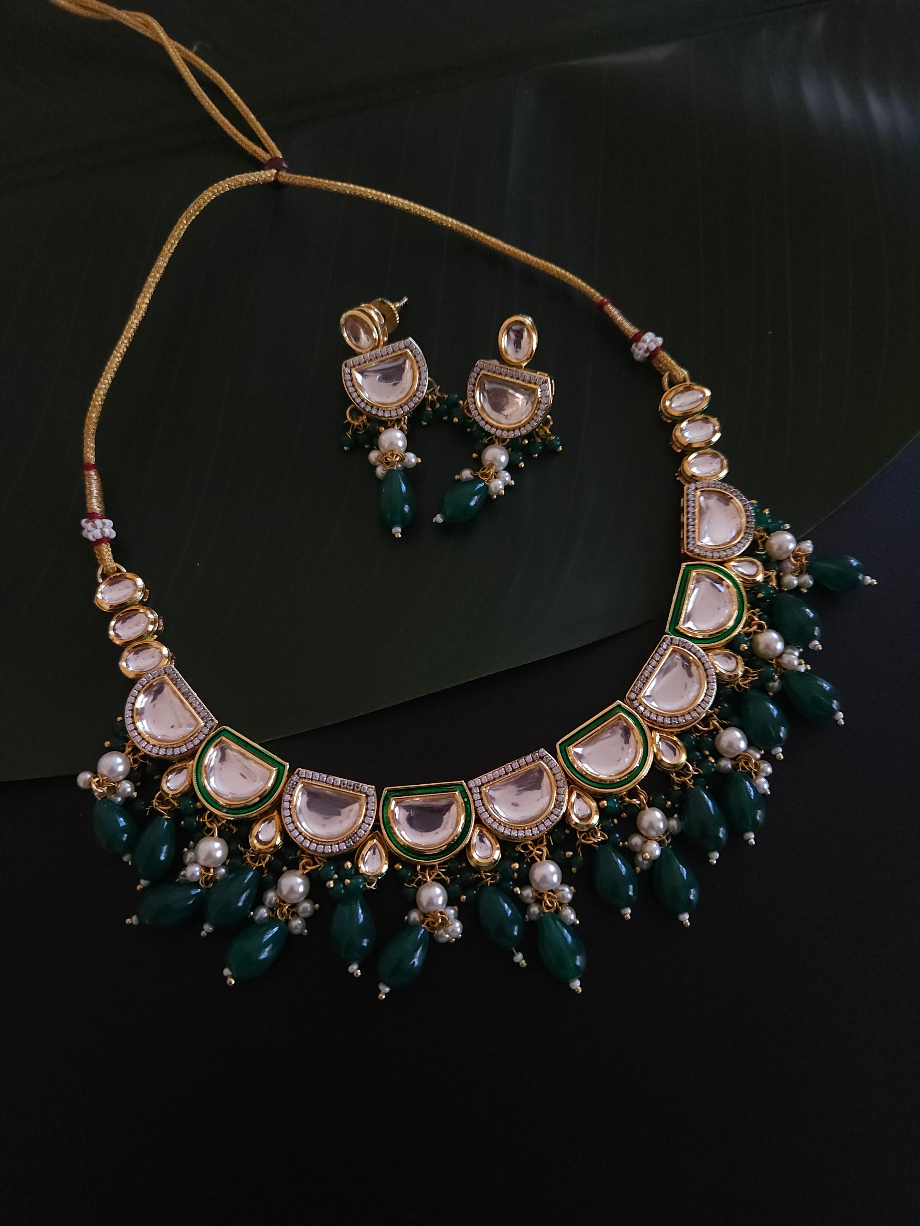 Reena kundan choker necklace set