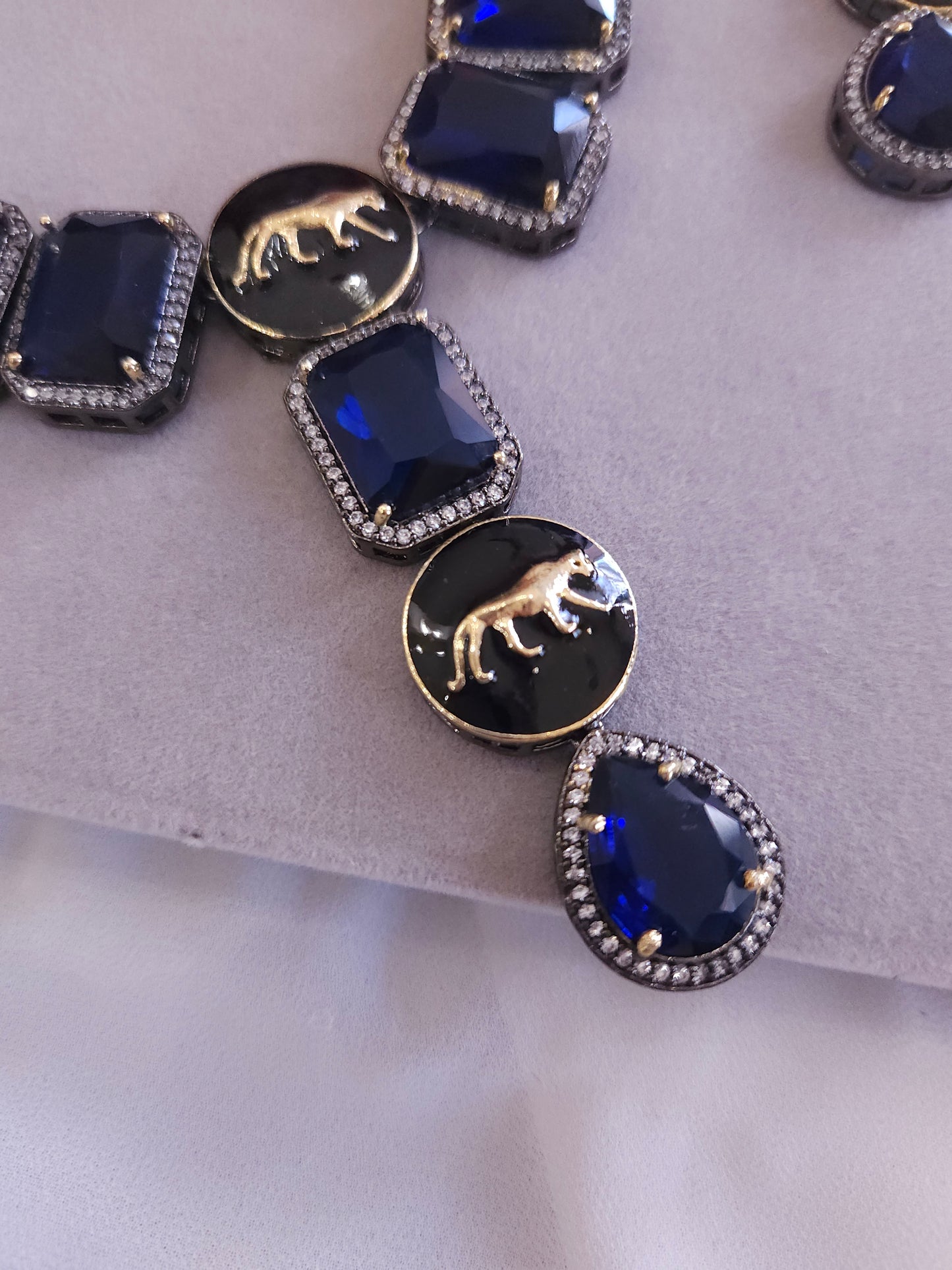 Laya sabyasachi inspired contemporary necklace set