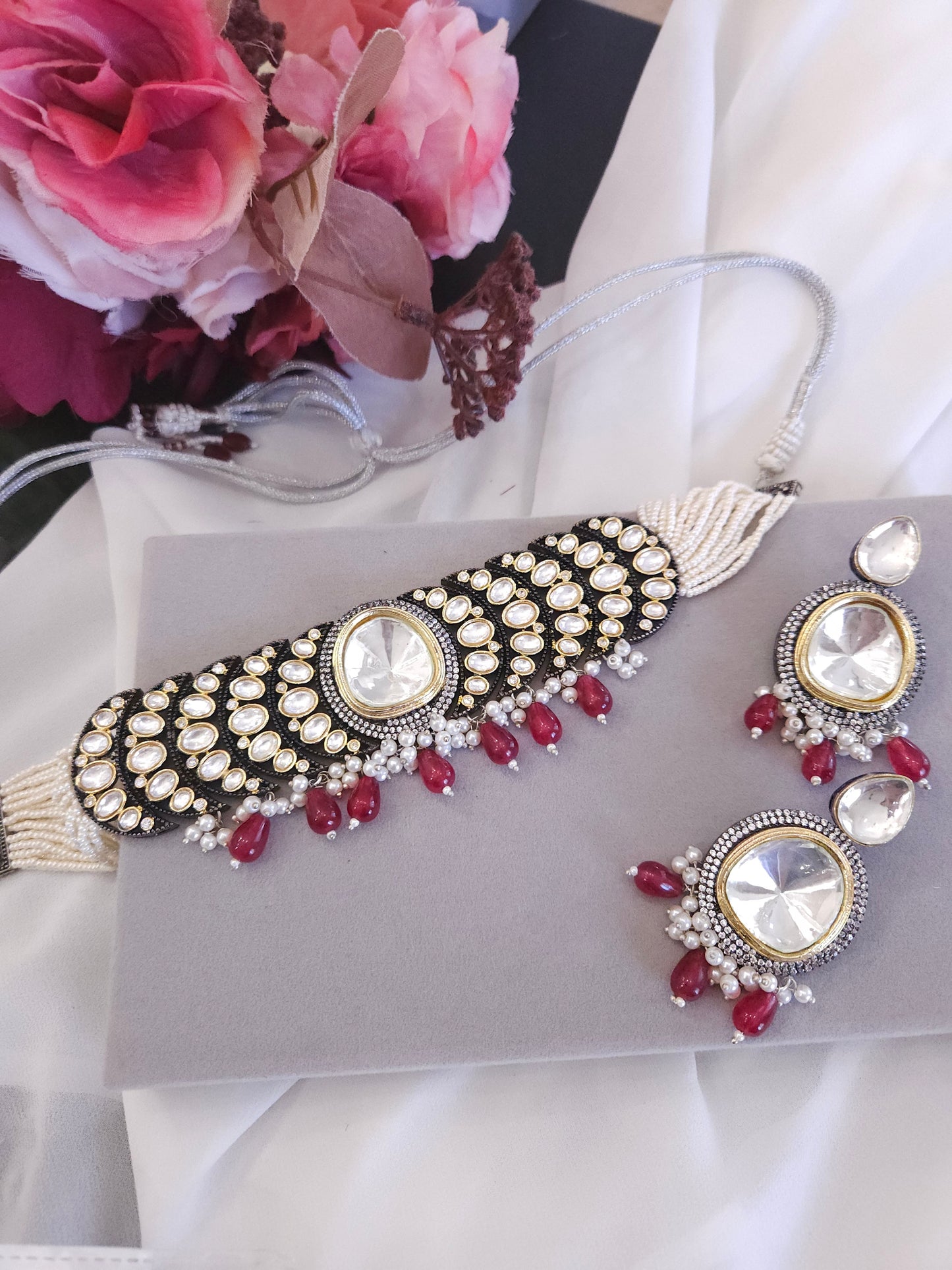 Polki choker necklace with earrings