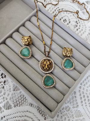 Hasika contemporary necklace set