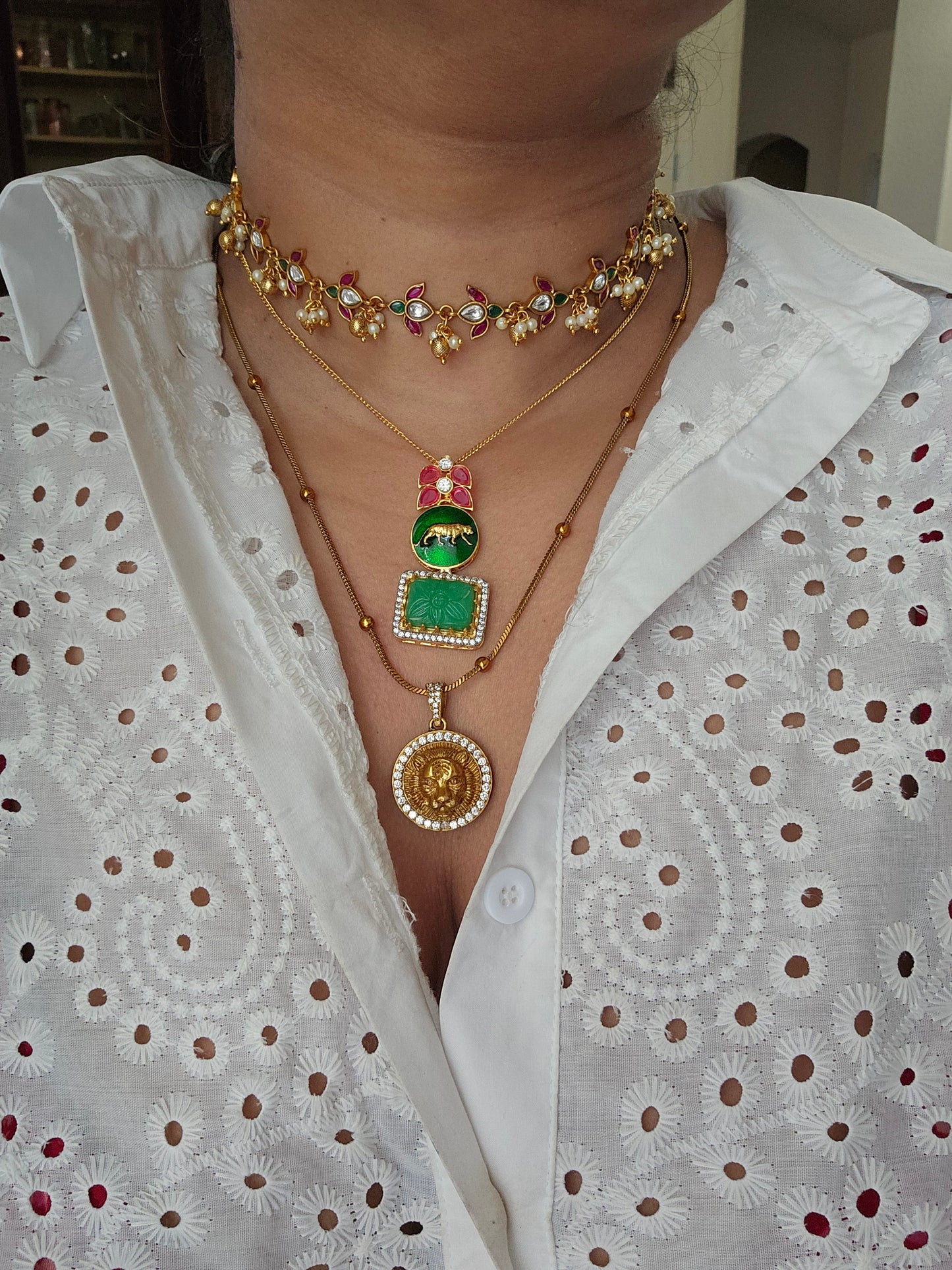 Anandhi goldplated choker necklace set