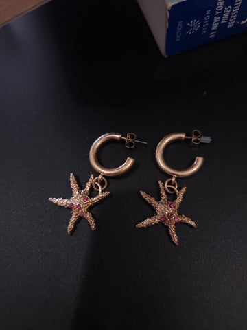 Starfish contemporary earrings