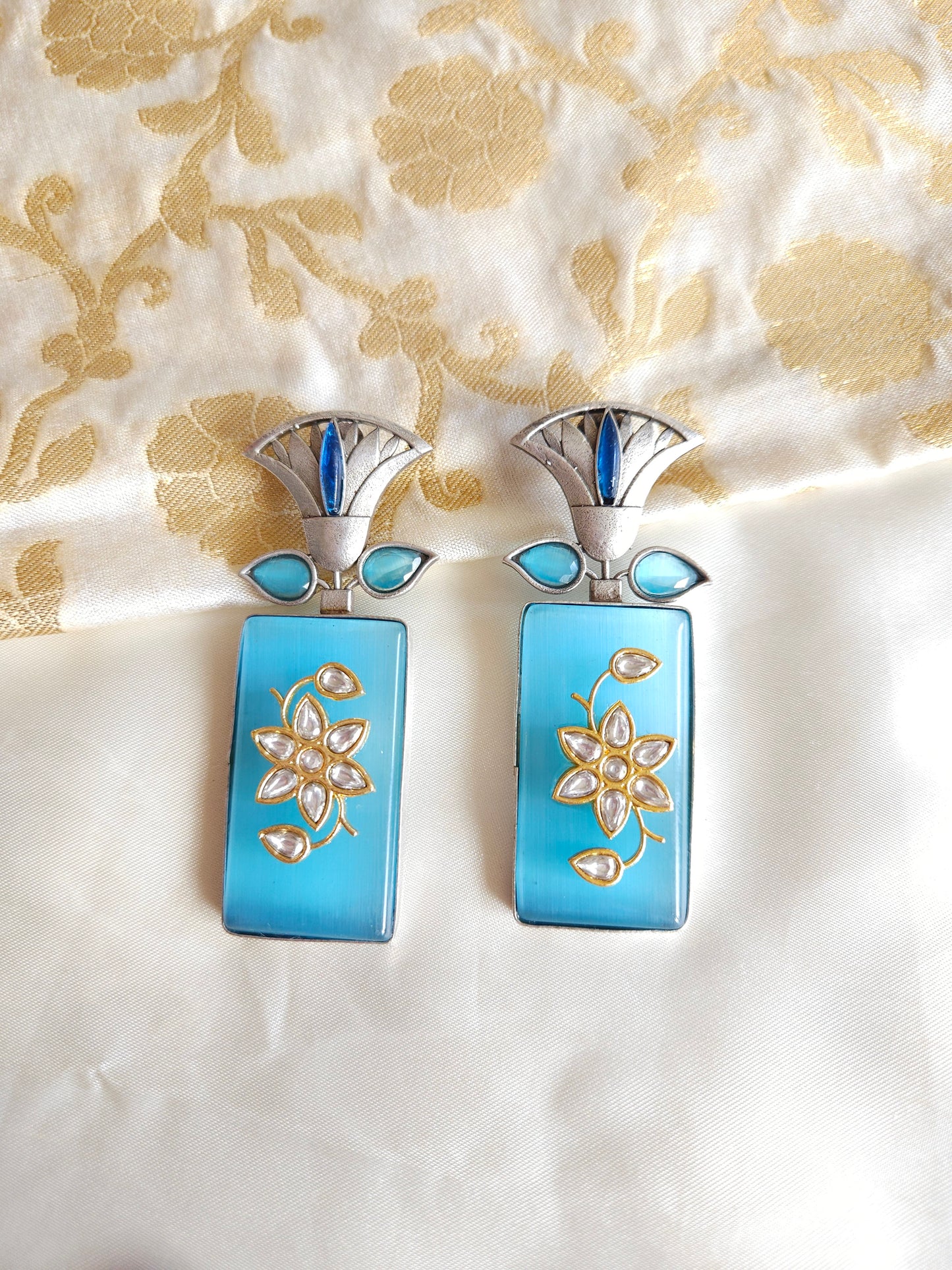 Anthara dualtone earrings