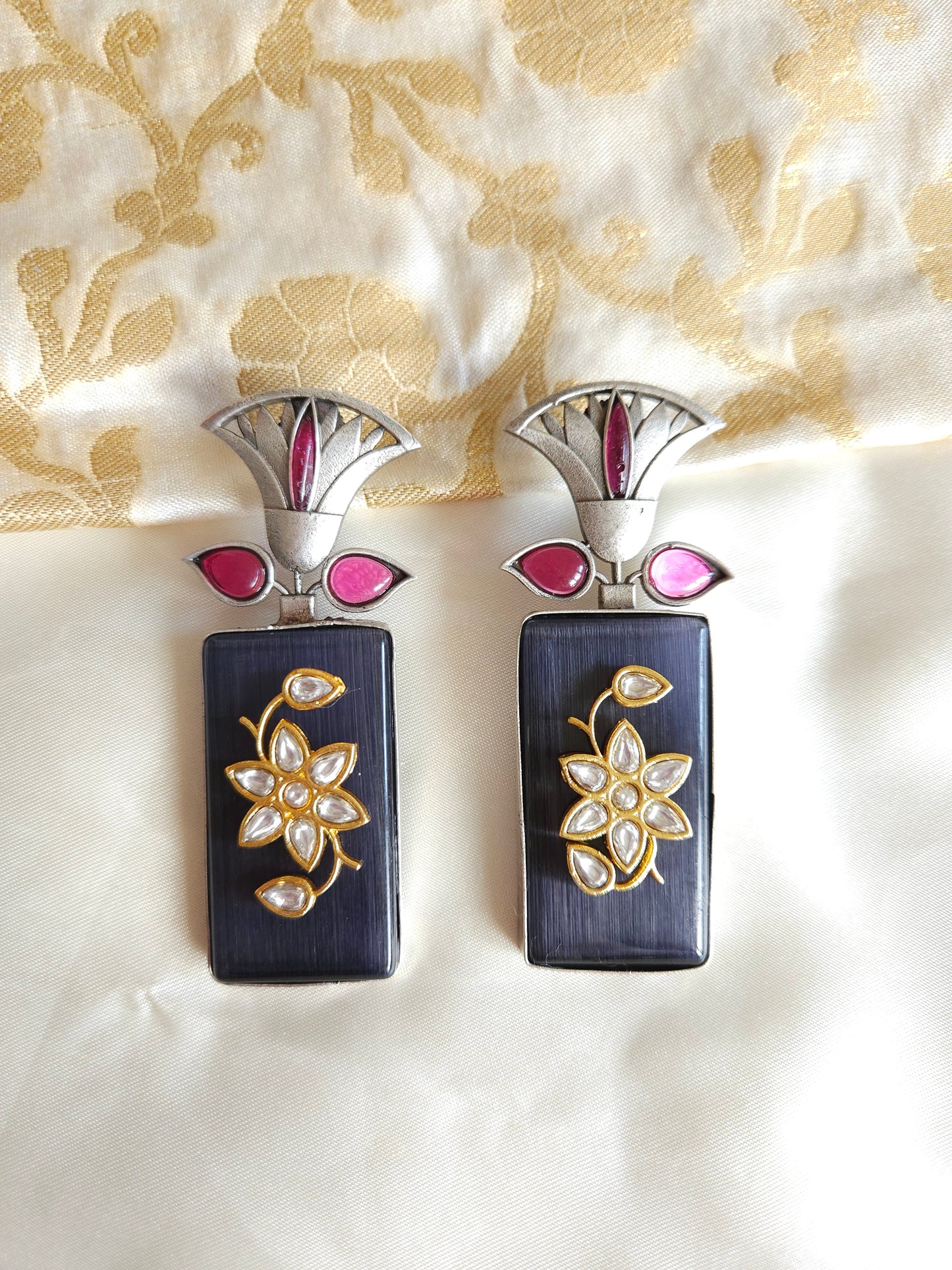 Anthara dualtone earrings