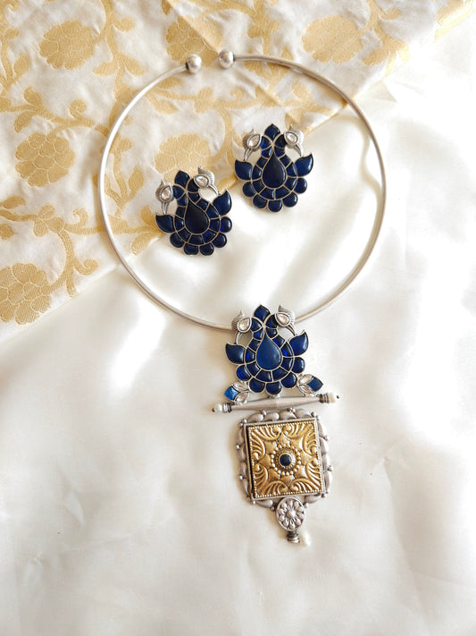 Achyutha dualtone hasli necklace set