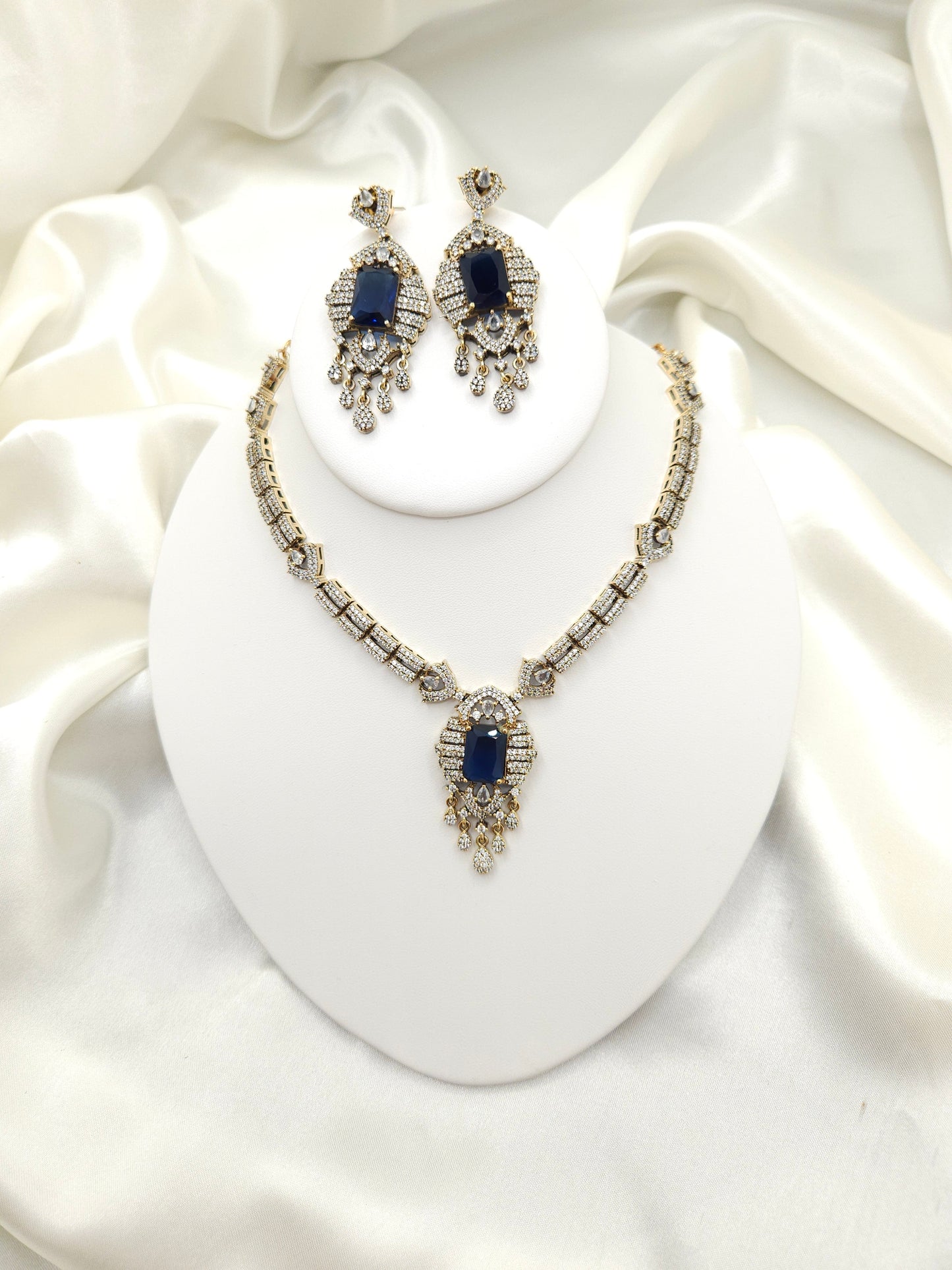 Victorian polki ad necklace with earrings
