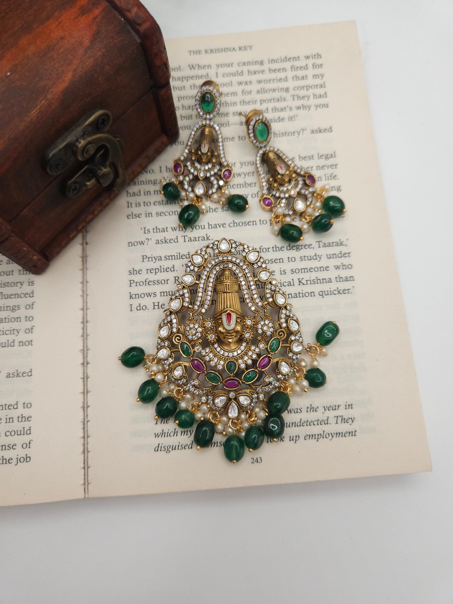 Victorian polki choker necklace set