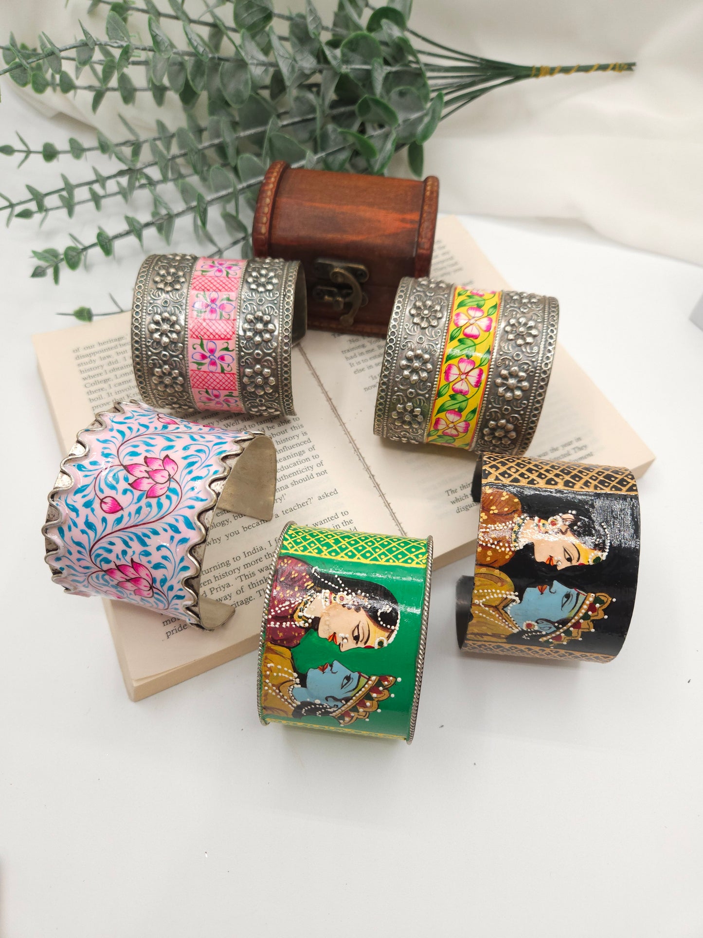 Ankitha silver alike Adjustable Kada Bangle