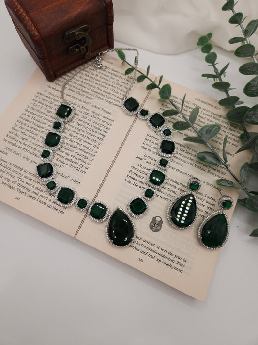Aria sivertone CZ necklace set