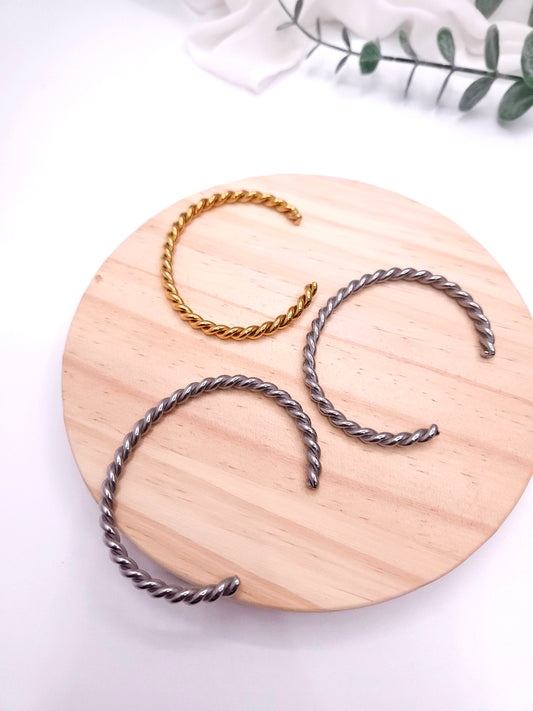 Dainty Adjustable Bracelet bangle