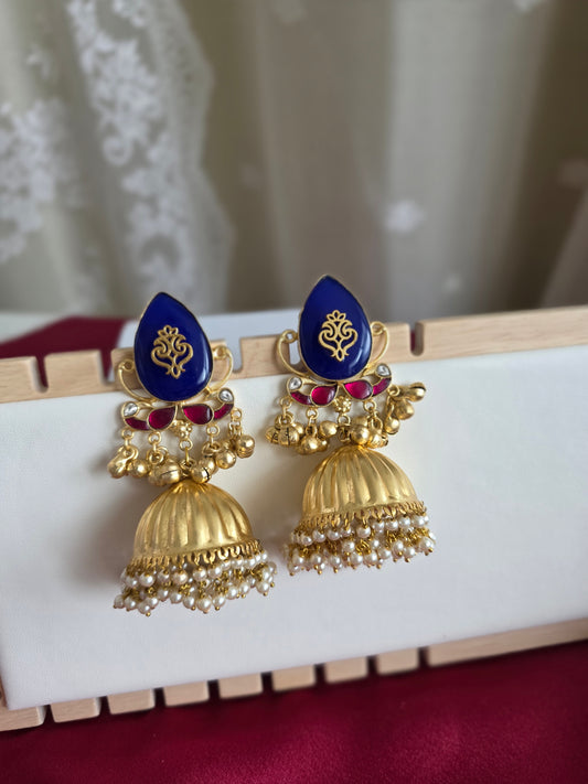 Arin contemporary Fusion earrings