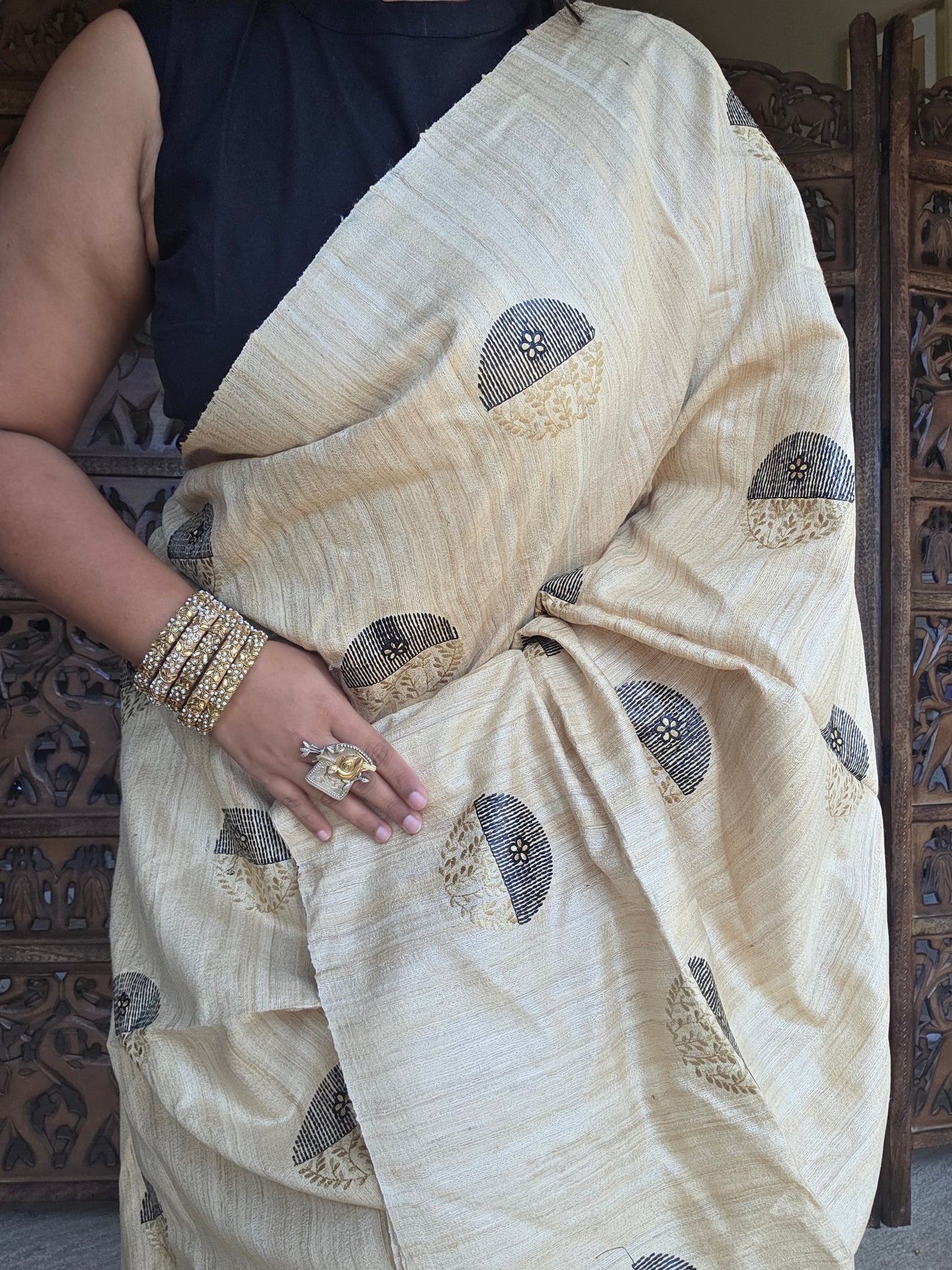 Tussar gitcha silk embroidered Saree