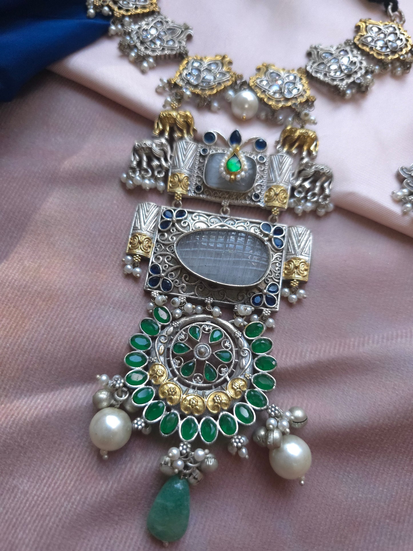 Akanksha fusion necklace  set