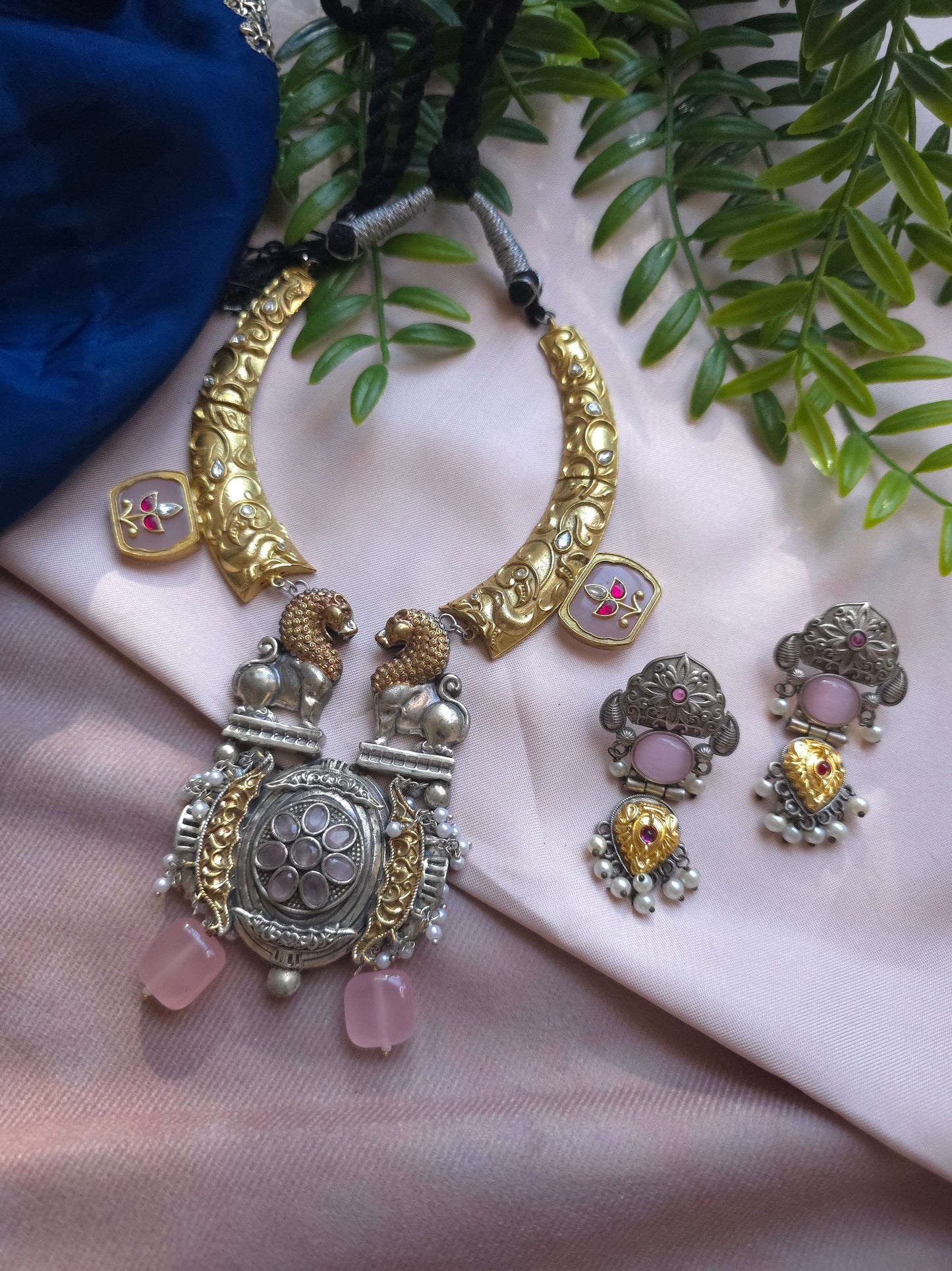 Akanksha fusion necklace  set