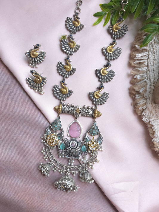 Akanksha fusion necklace set
