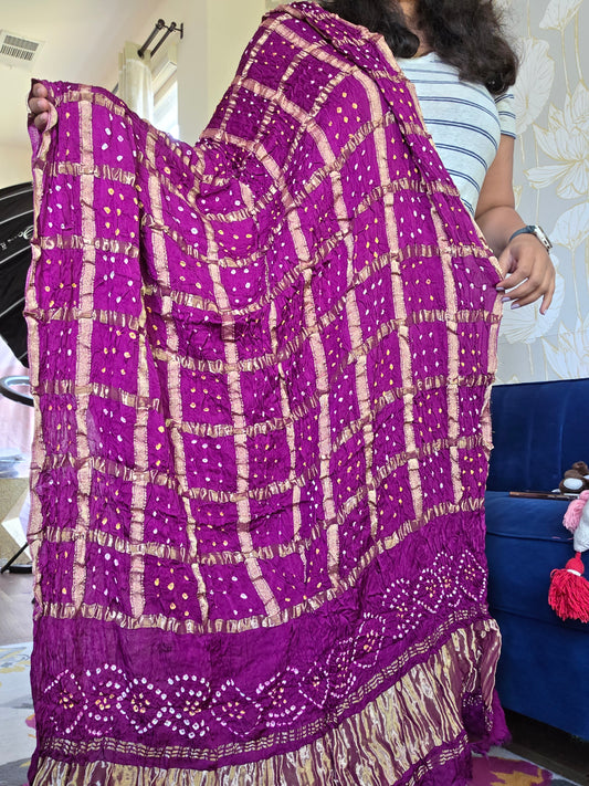 Premium Bandhani Silk Dupatta – Checked Design