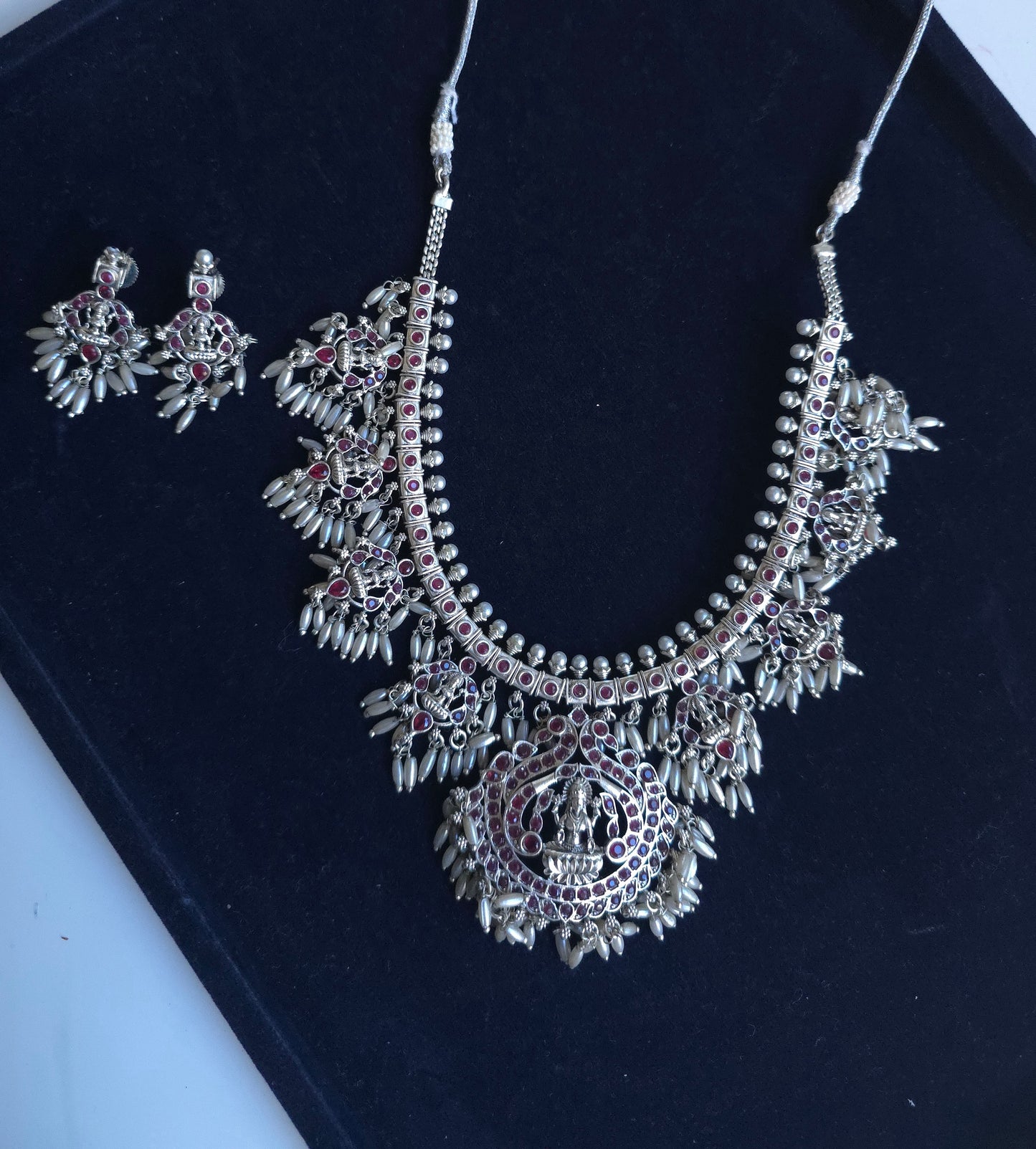 Akanksha fusion necklace set