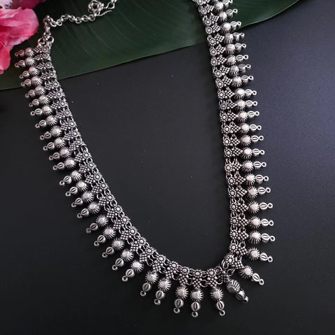 Kolhapuri style long necklace