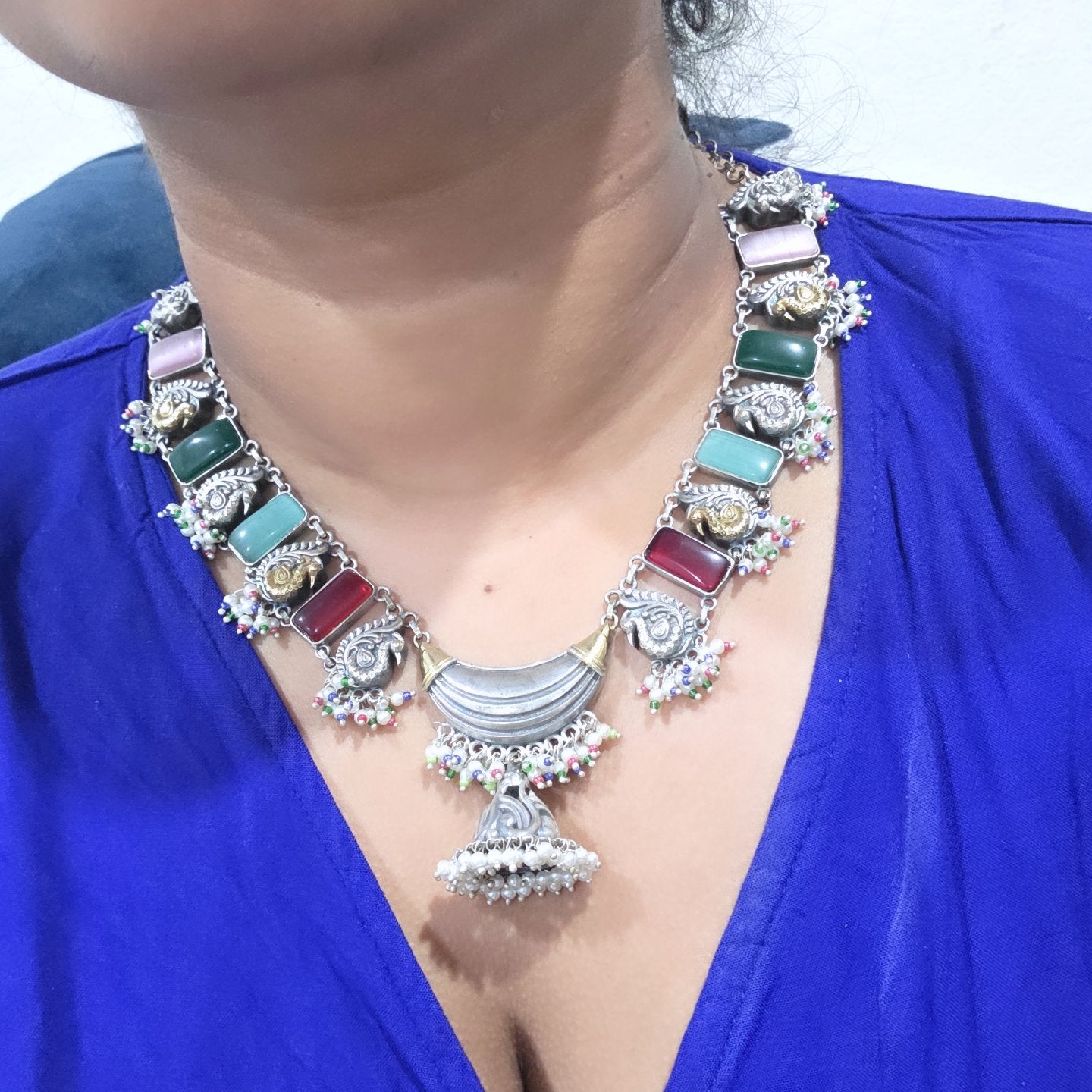 Anchal silver alike necklace set