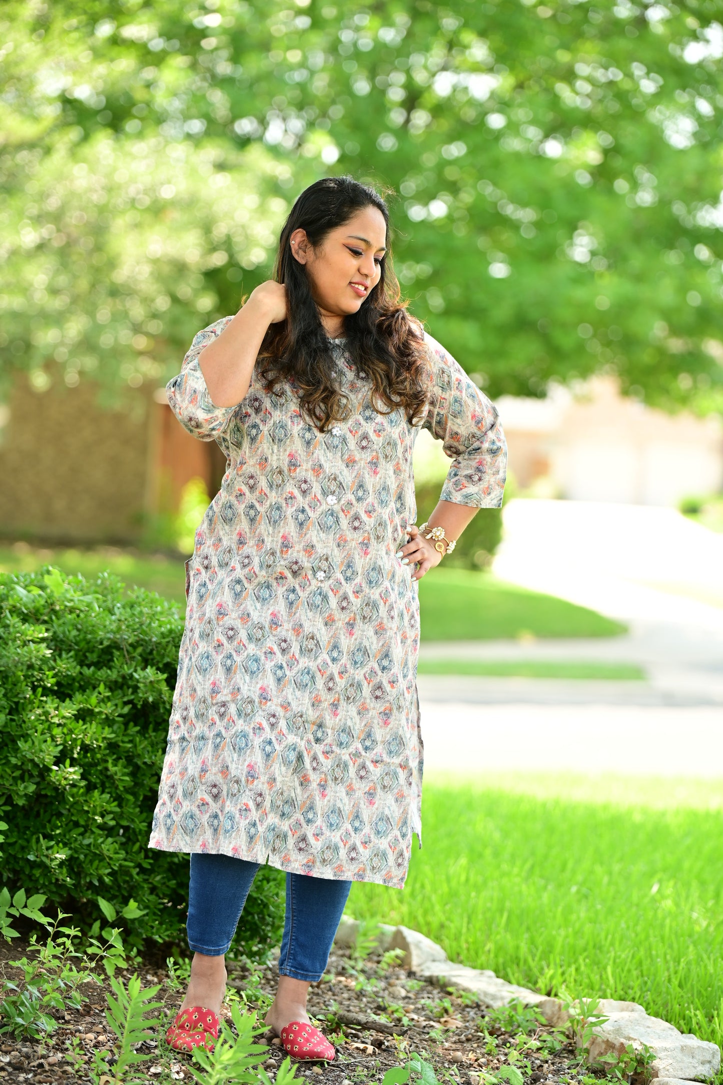 Ishani kurtha