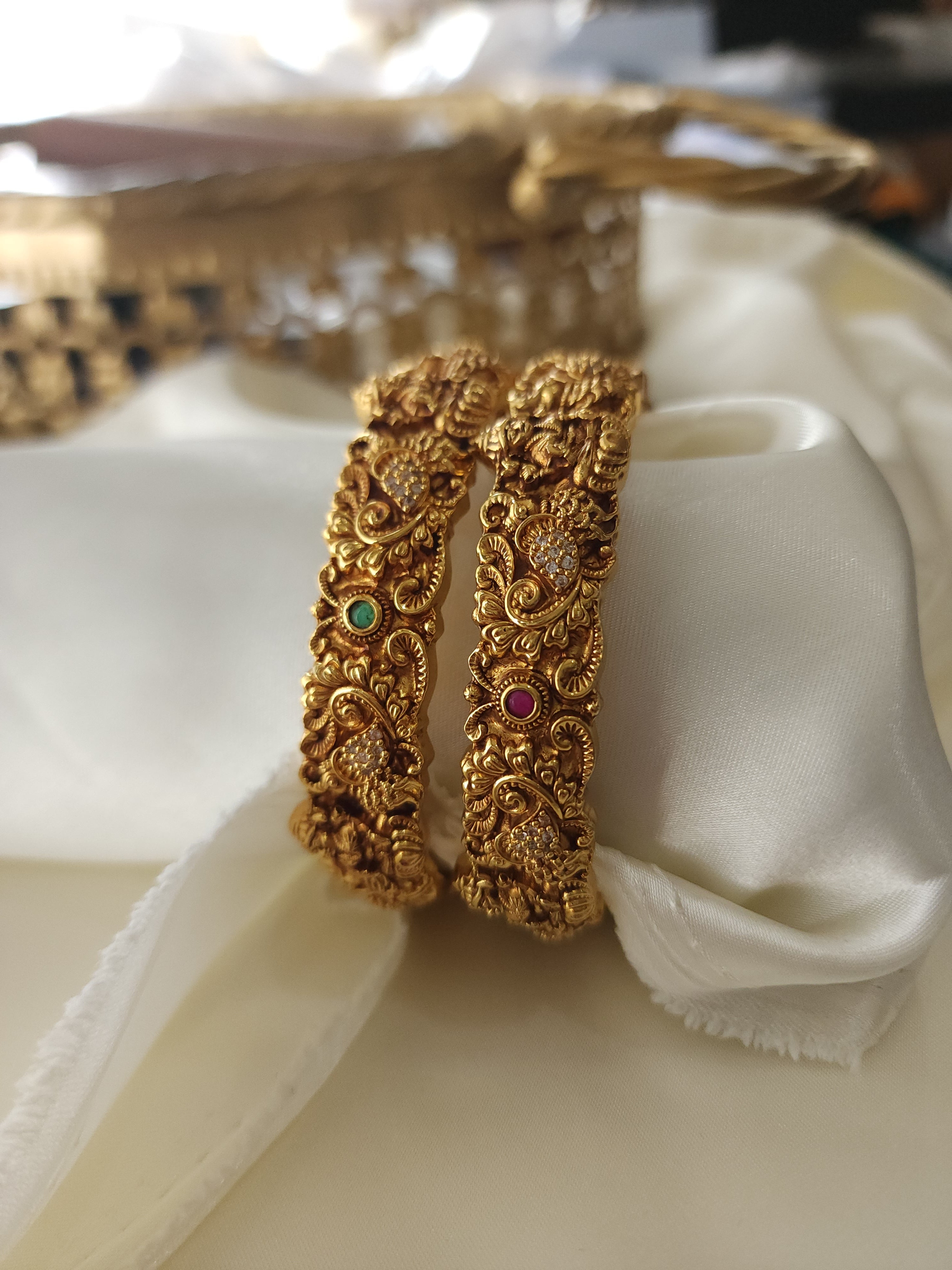 Nakshi antique Goldplated bangles (2 6 size)