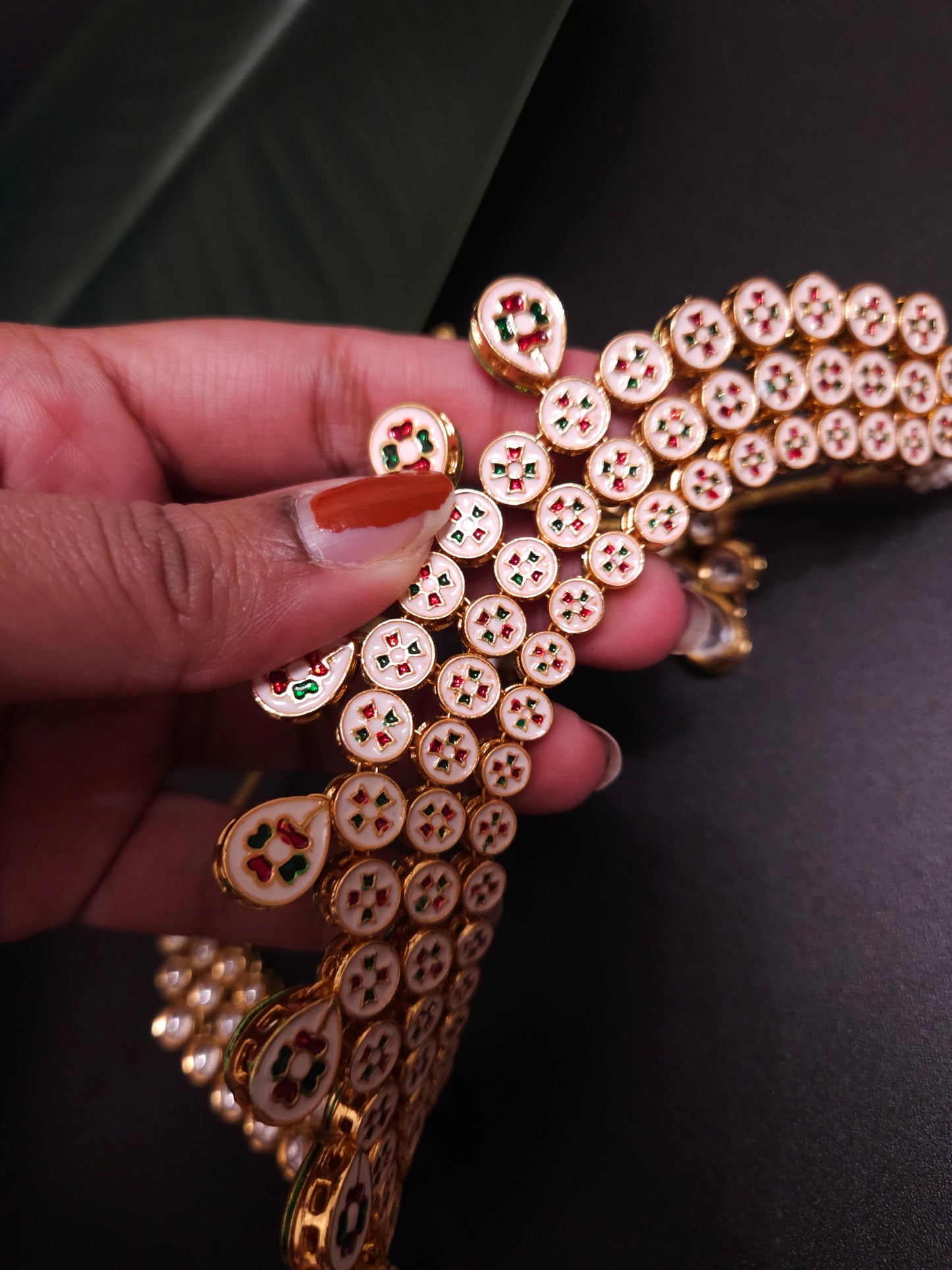 Arva kundan necklace set