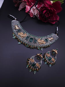 Achyutha fusion necklace set
