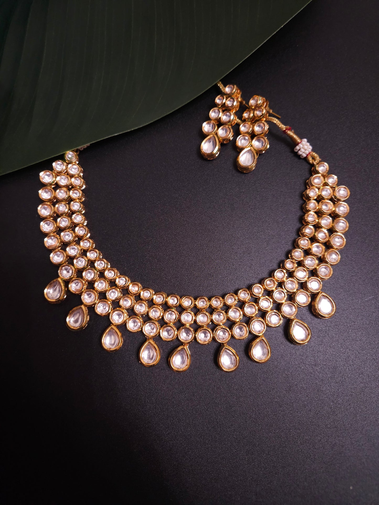 Arva kundan necklace set