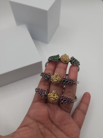 Dualtone kemp silveralike bracelet/ bangles