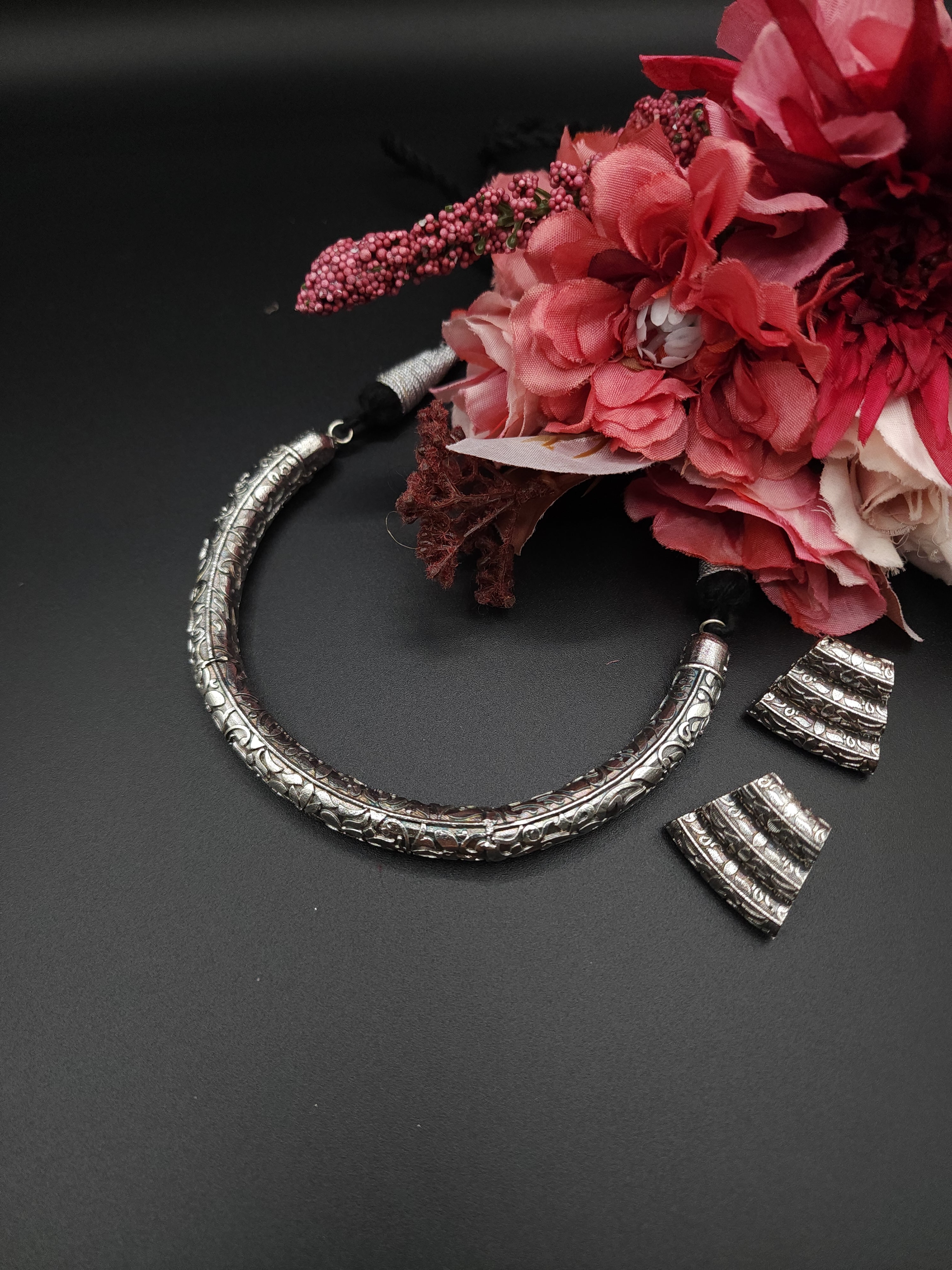 Achyutha hasli necklace set