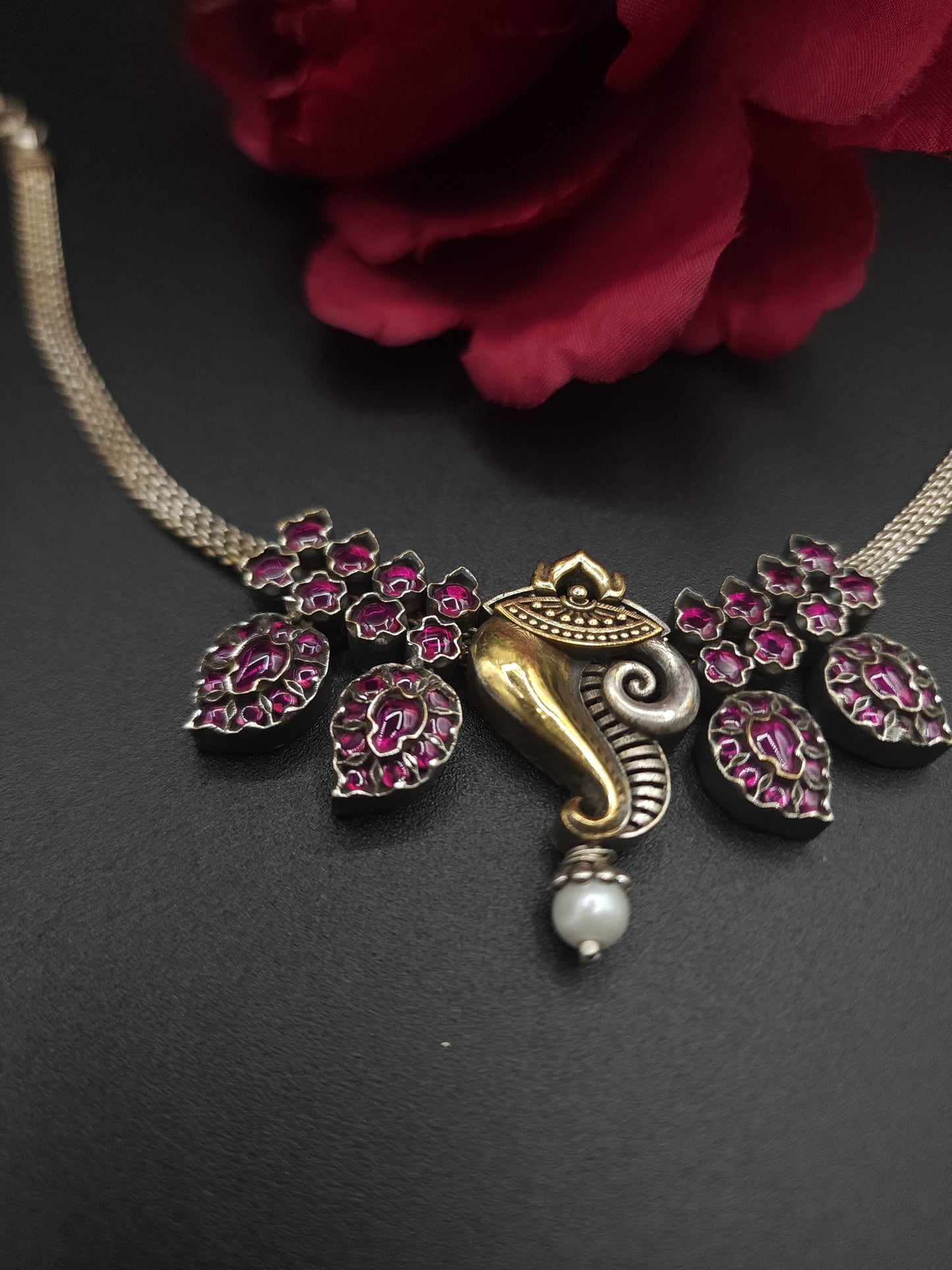 Achyutha Kemp Dualtone necklace set