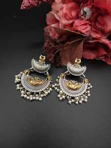 Aastha dualtone jhumka earrings