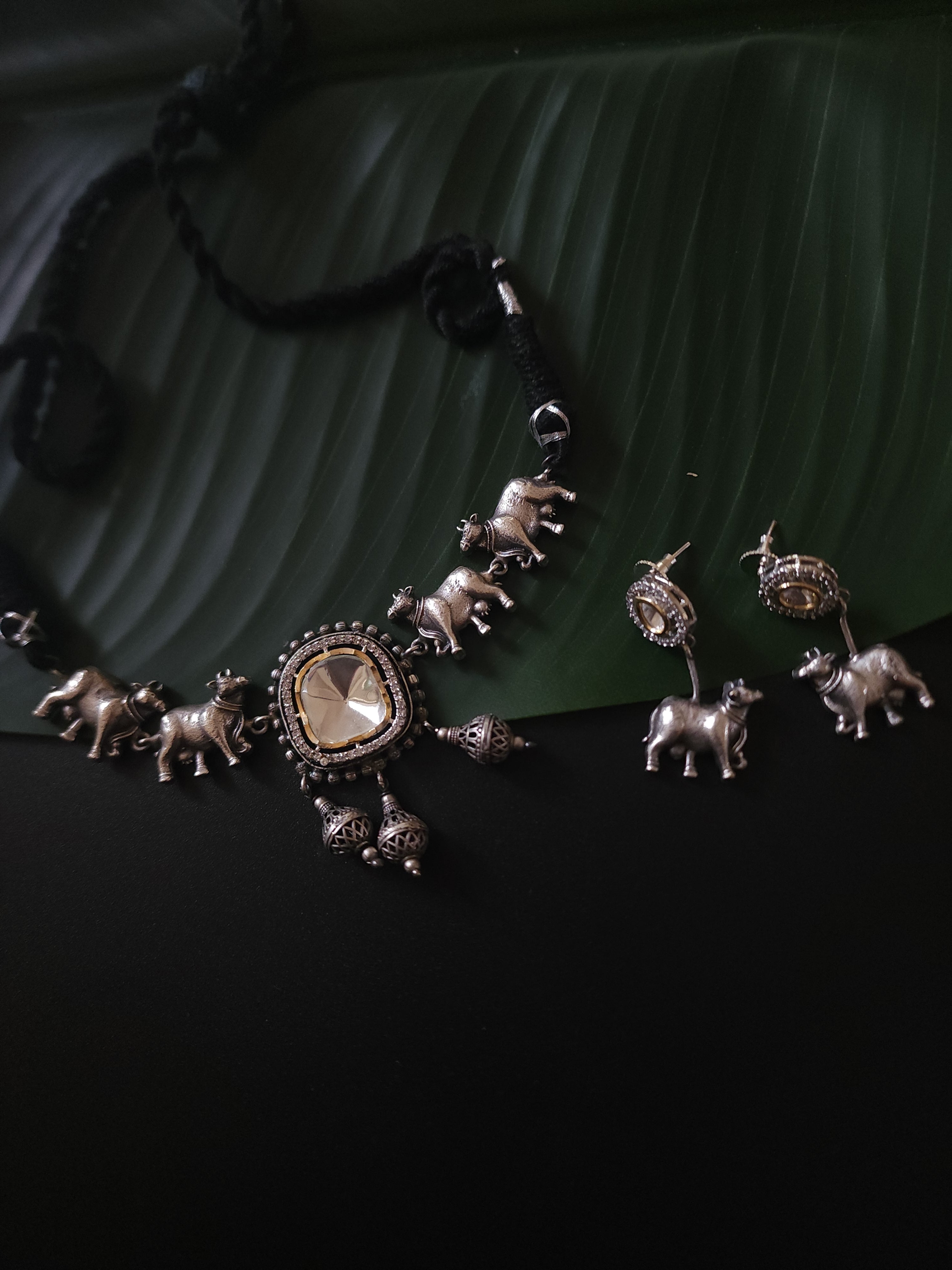 Gomathi fusion silveralike choker necklace set