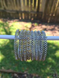 Single or dual tone bangles (4 bangles)