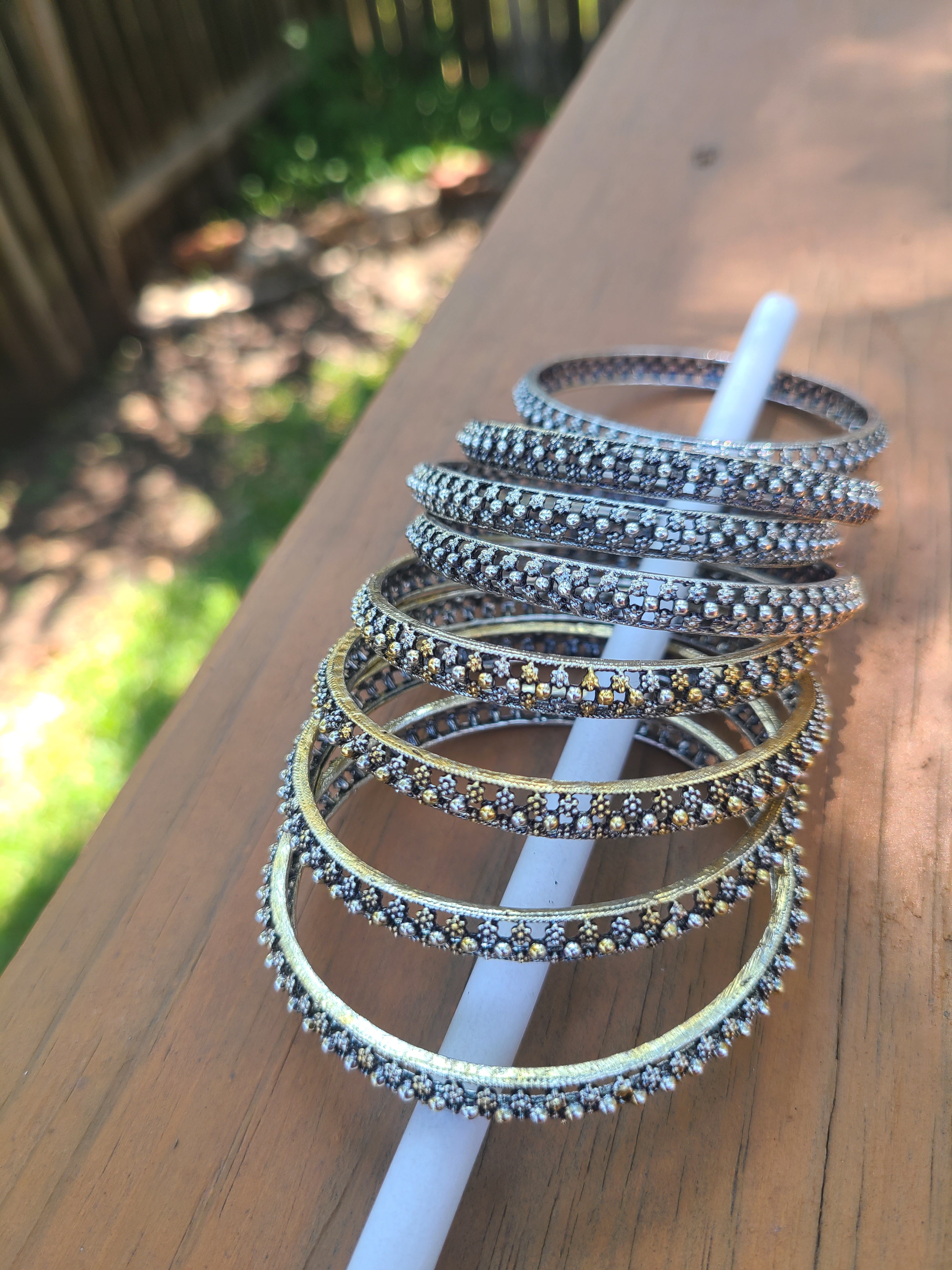 Single or dual tone bangles (4 bangles)