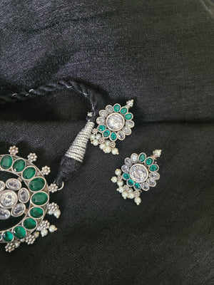 Chand silver alike choker necklace set