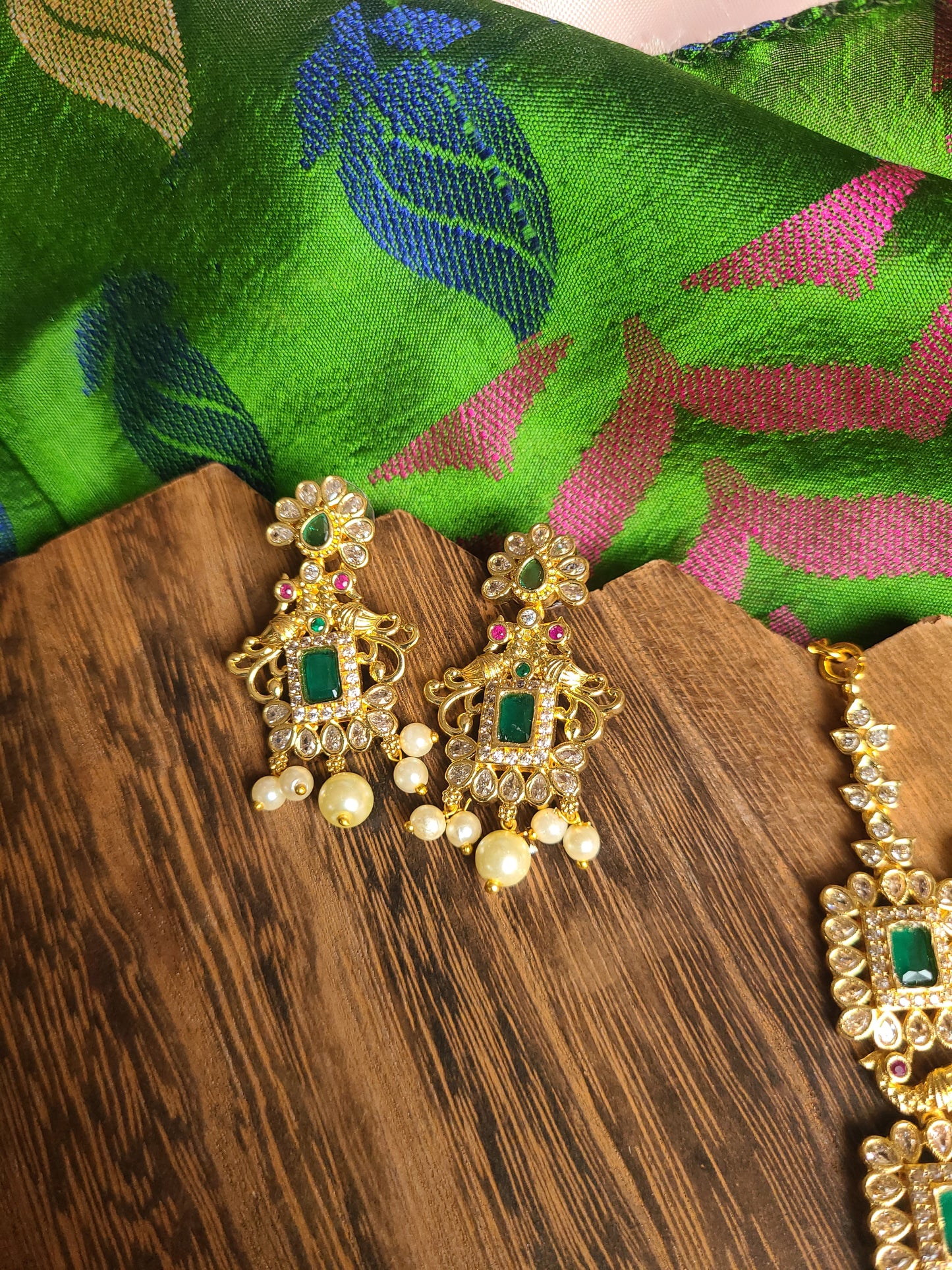 Vasvi designer gold plated necklace set