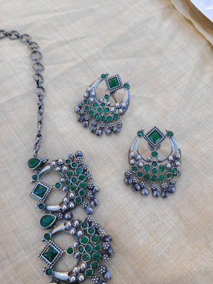 Ariyah silver alike necklace set