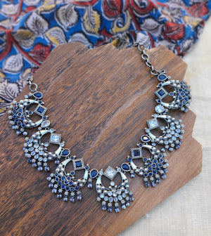 Ariyah silver alike necklace set