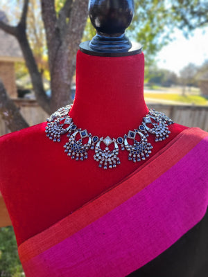 Ariyah silver alike necklace set