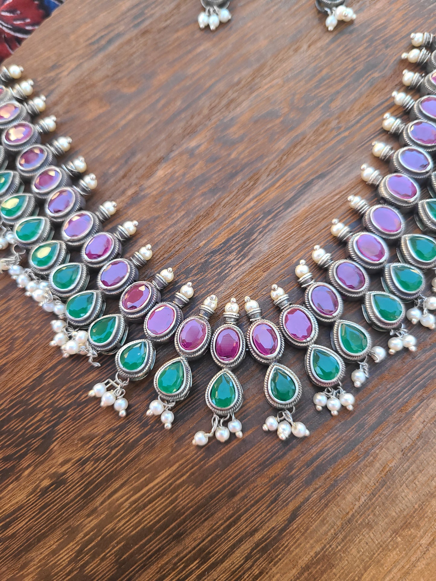 Ariyah silver alike necklace set