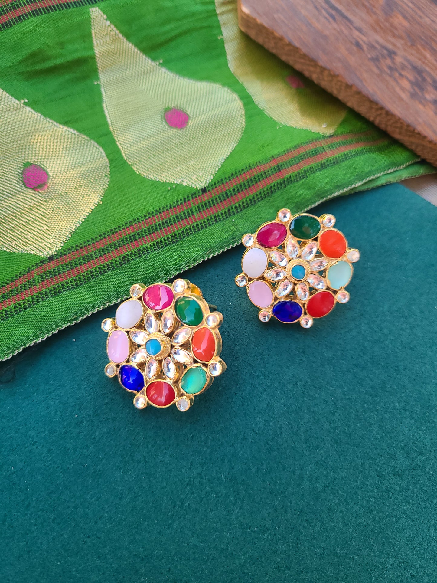 Aksha pachi kundan earrings