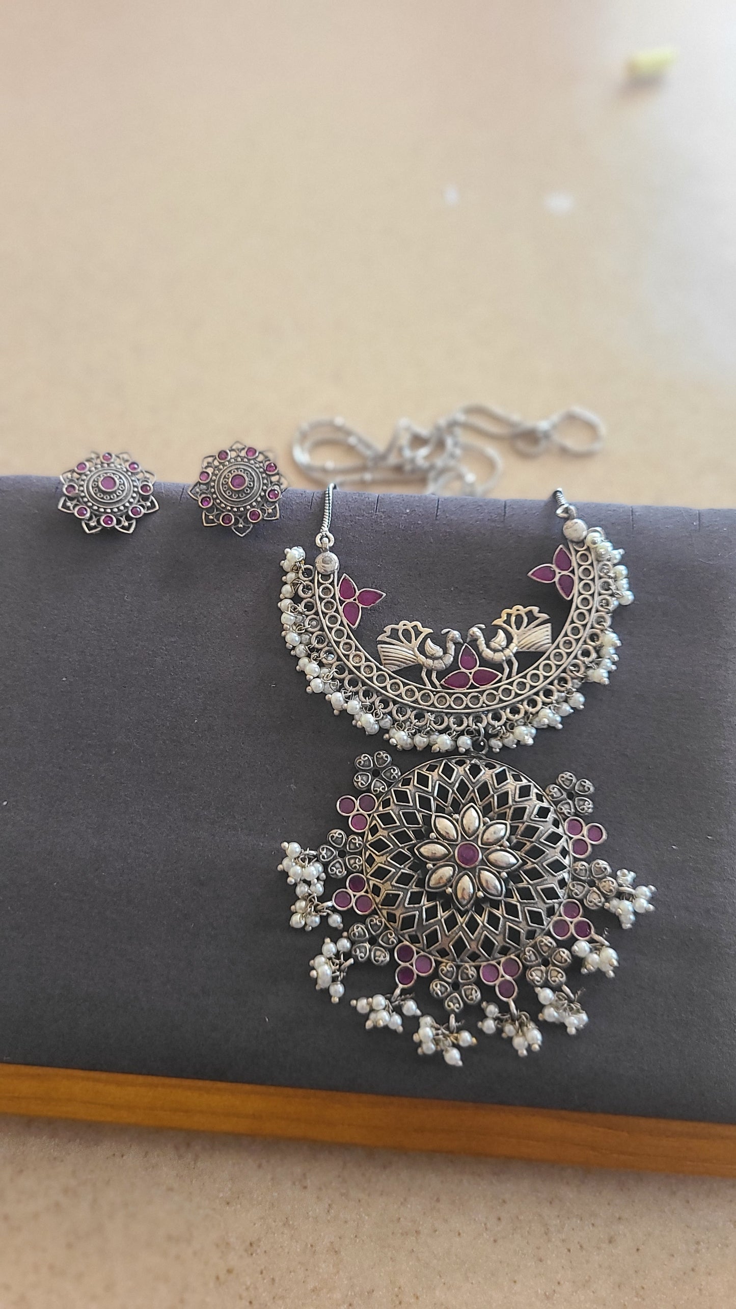 Maria Handmade contemporary pendant necklace set